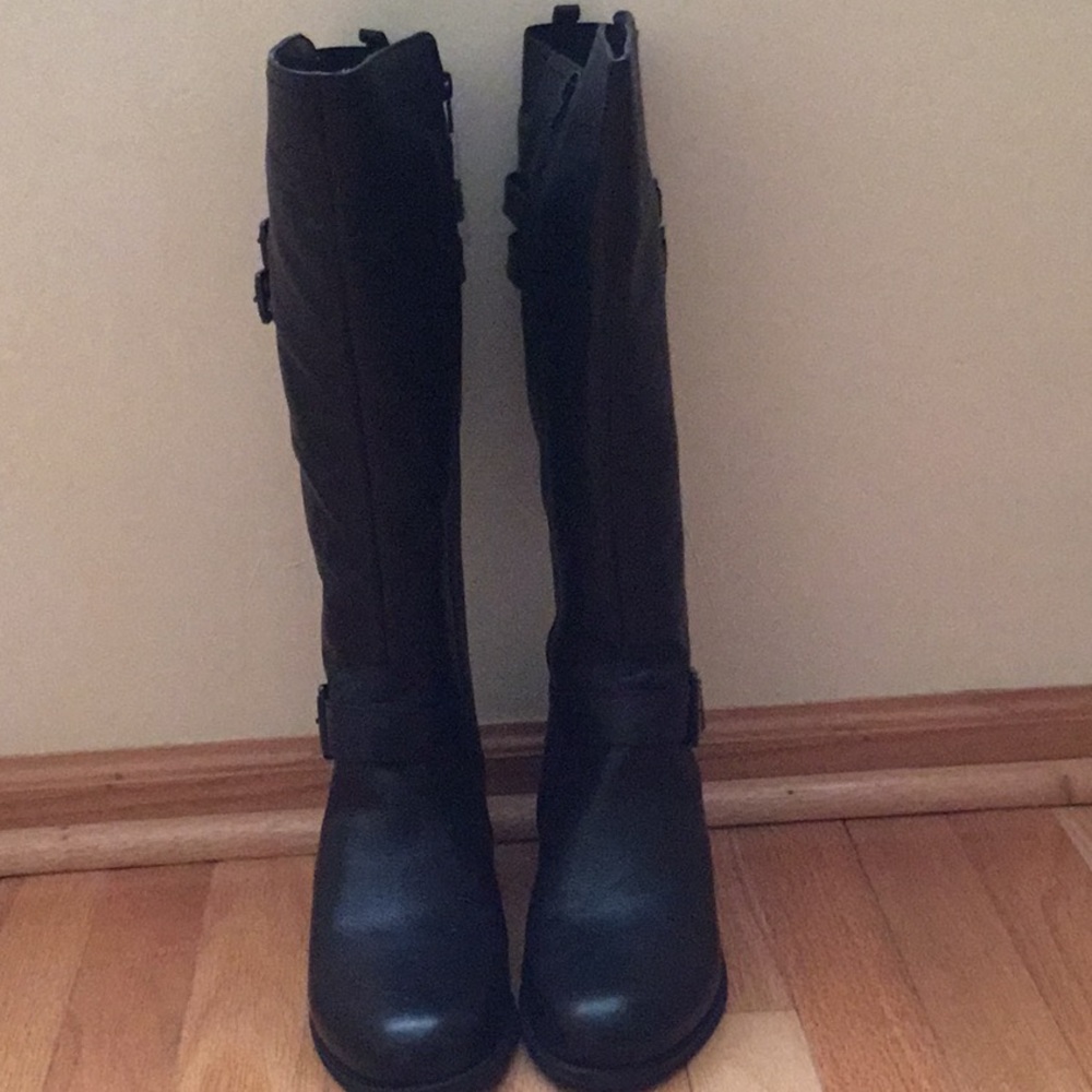 Wide calf knee high boots